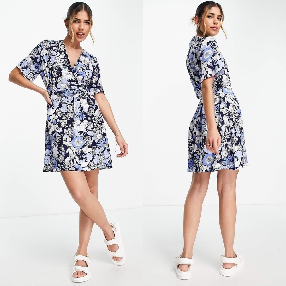 & Other Stories Women’s Tie Waist Mini Dress Shortsleeve in Floral Print Blue 10